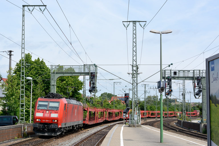 185 088 mit EK 56165 bei km 16,8 (Juni 2013)