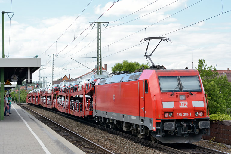 185 381 mit GA 62531 bei km 16,8 (Juni 2013)