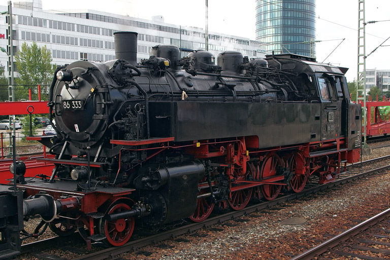 86 333 als Prb 92408 bei km 15,6 (August 2013)