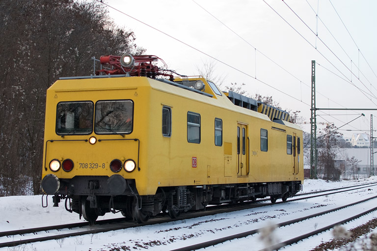 708 329 bei km 8,8 (Januar 2013)