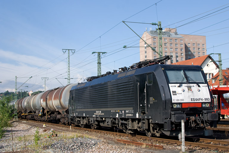 ES 64 F4-093 bei km 15,6 (August 2013)