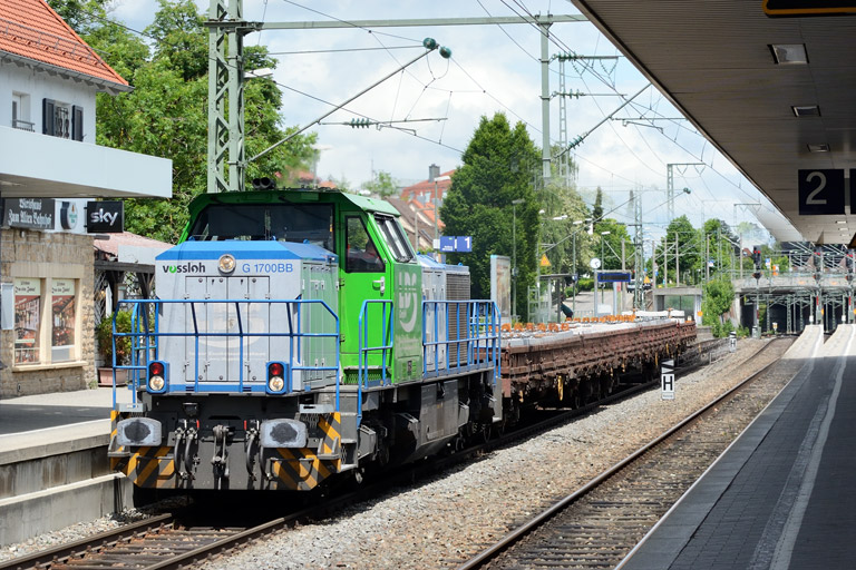 LDS 277 030 (Baureihe G 1700BB) bei km 15,6 (Juni 2013)