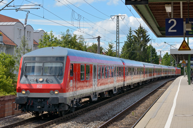 Lr 70673 bei km 16,8 (Juni 2013)