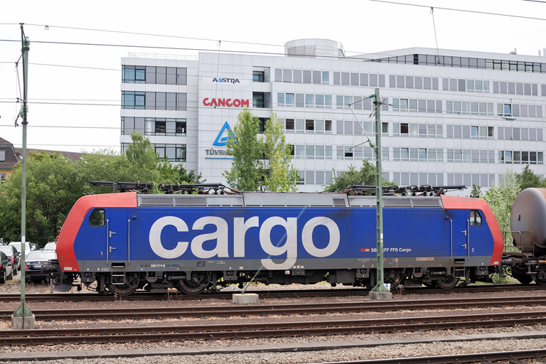 482 014 bei km 15,6 (Juli 2013)