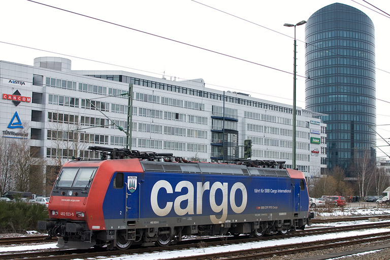 482 023 bei km 15,6 (Februar 2013)