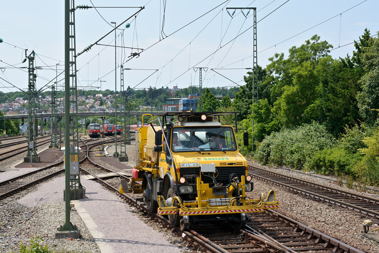 Schienenunimog bei km 15,6 (Juni 2013)