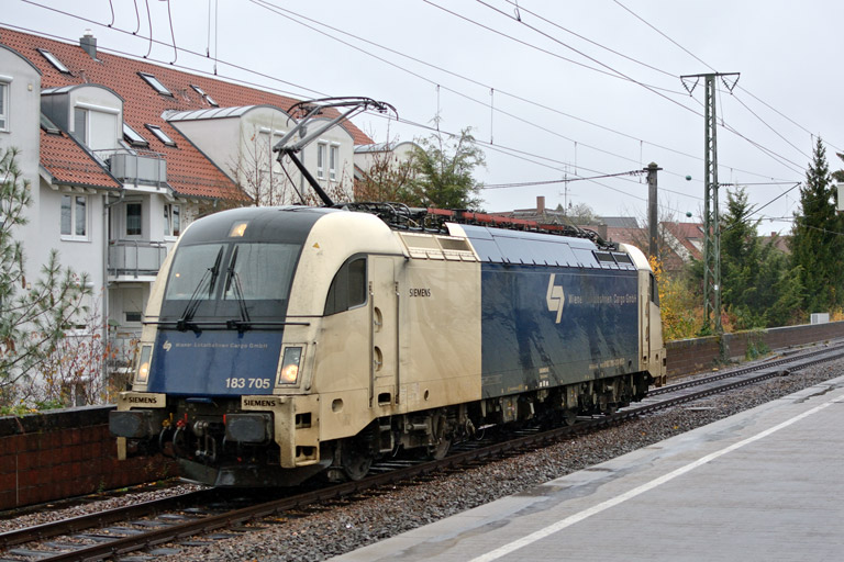 WLB 183 705 als Tfzf(D) 92097 bei km 16,8 (November 2013)