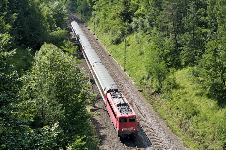 115 383 mit IC 186 bei km 20,4 (August 2014)