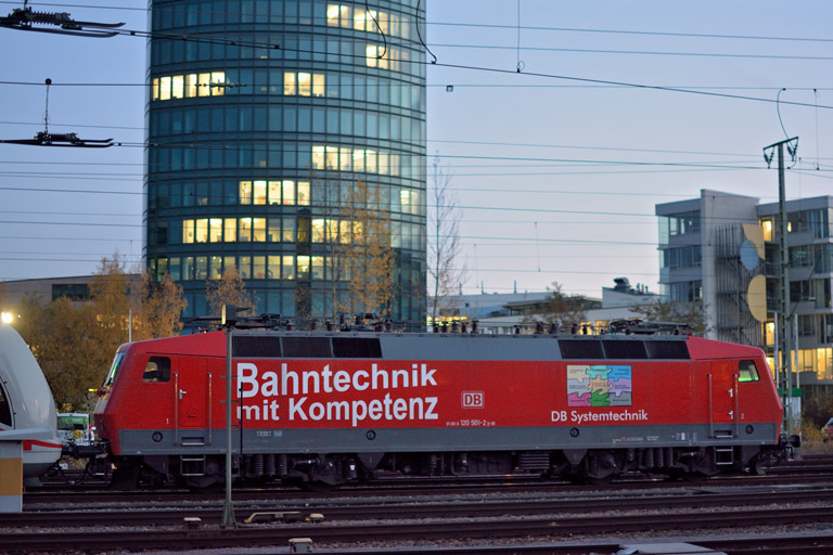 120 501 bei km 15,8 (November 2014)