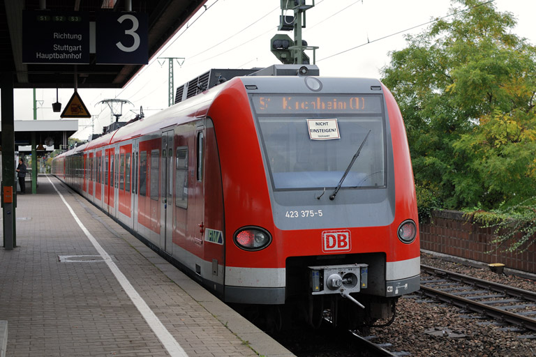 423 375 bei km 16,8 (Oktober 2014)