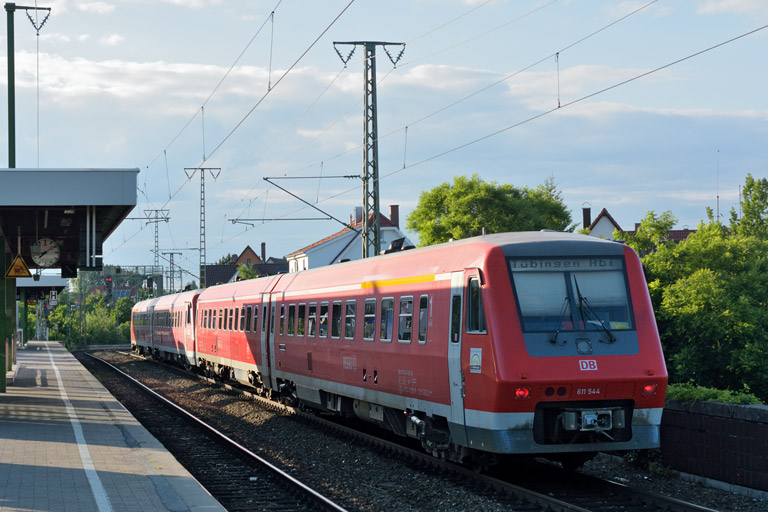 611 544 als Lt 22280 bei km 16,8 (Juni 2014)