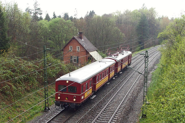 465 005/865 611 als DPE 20348 bei km 19,2 (April 2014)