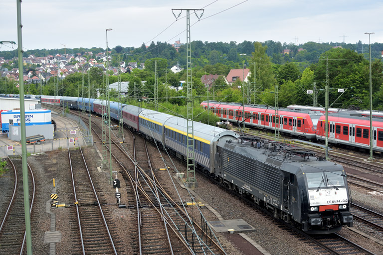 ES 64 F4-283 mit DPF-K 13400 bei km 16,0 (August 2014)