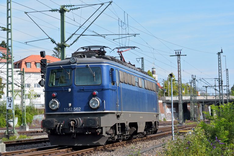 1142 562 bei km 15,4 (September 2015)