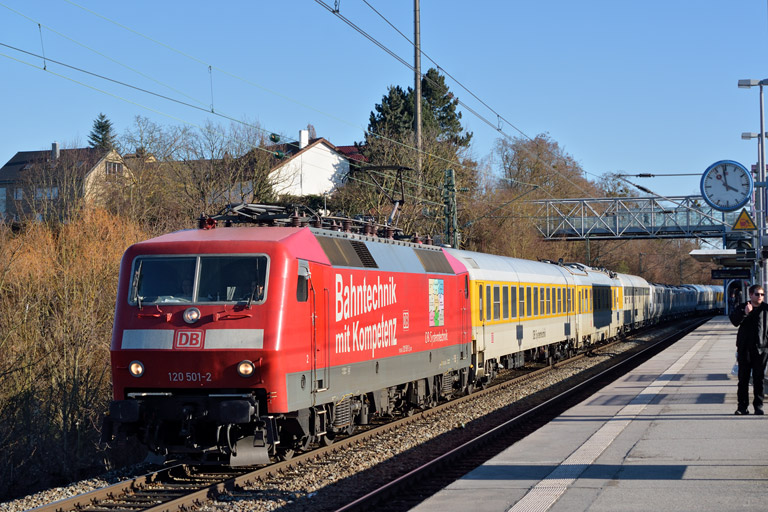 120 501 bei km 14,2 (Februar 2015)