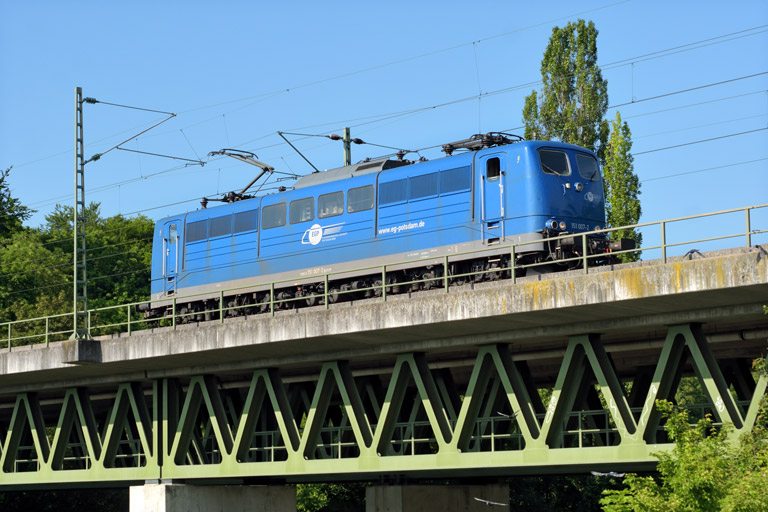 151 007 als Tfzf(D) 93846 bei km 14,6 (Mai 2015)