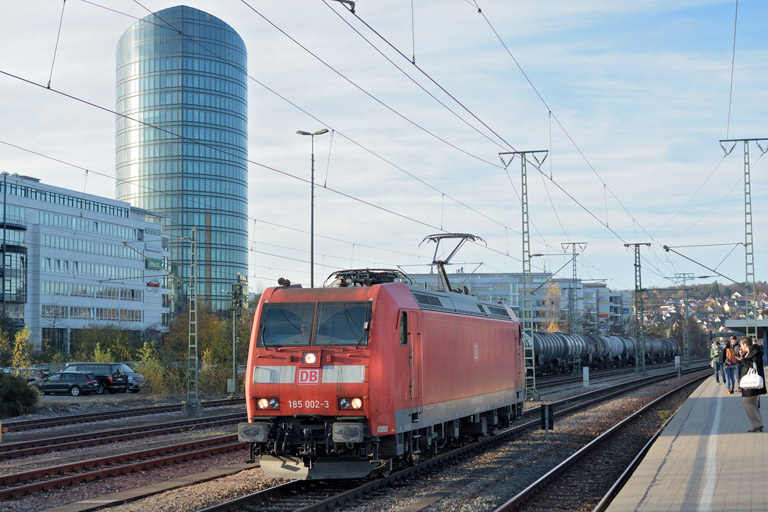 185 002 als T 66699 bei km 15,6 (November 2015)