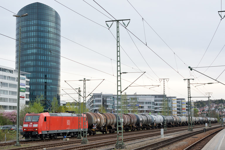 185 015 bei km 15,6 (April 2015)