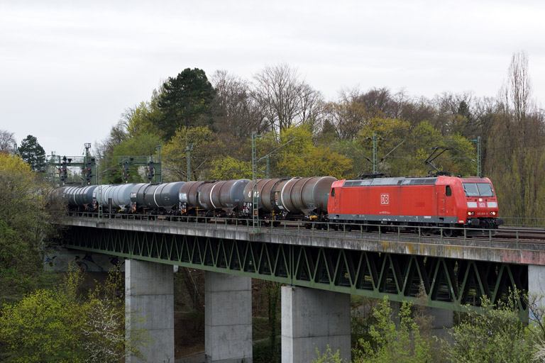 185 015 mit GC 62209 bei km 14,6 (April 2015)