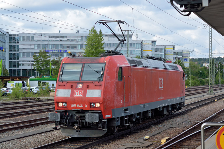185 046 als T 66699 bei km 15,6 (September 2015)