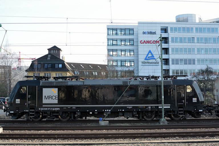185 571 bei km 15,6 (Dezember 2015)