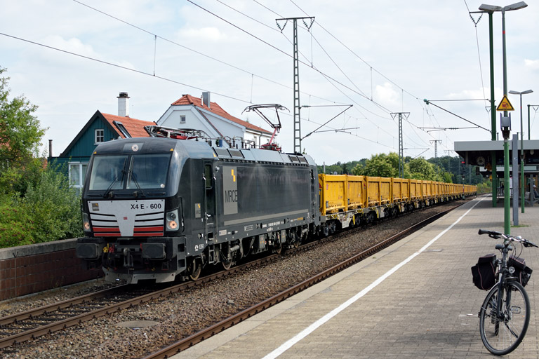 193 600 bei km 16,8 (August 2015)