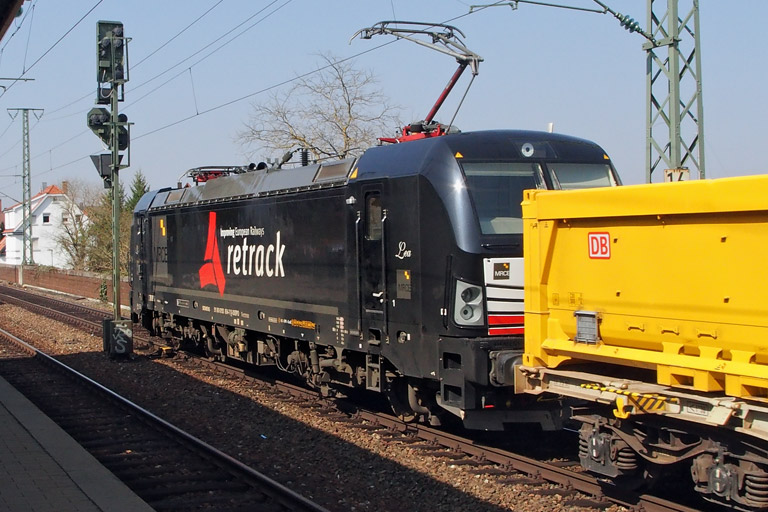 193 854 bei km 16,8 (April 2015)