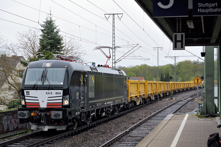 193 864 bei km 16,8 (April 2015)