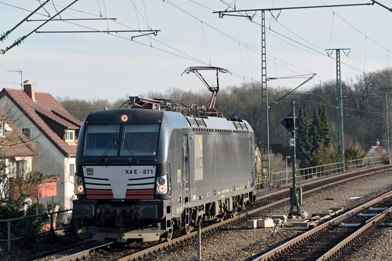 193 871 bei km 16,8 (Februar 2015)