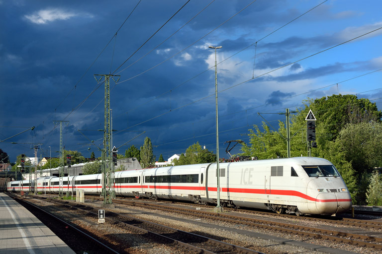 410 101 bei km 15,4 (Juni 2015)