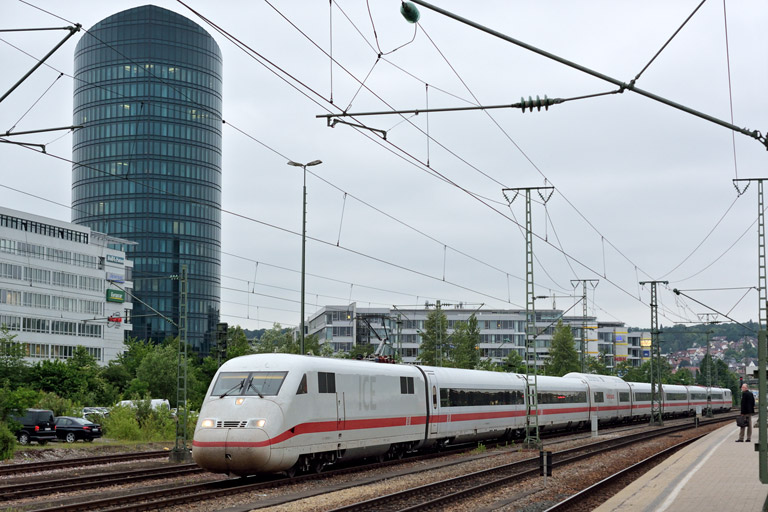 410 102 als LPFT-A 92960 bei km 15,6 (Juni 2015)