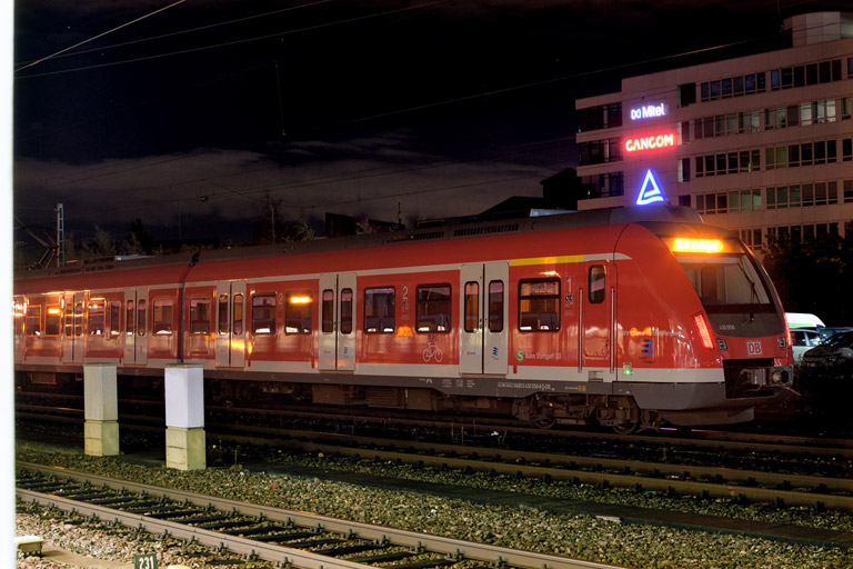 430 058 bei km 15,6 (September 2015)