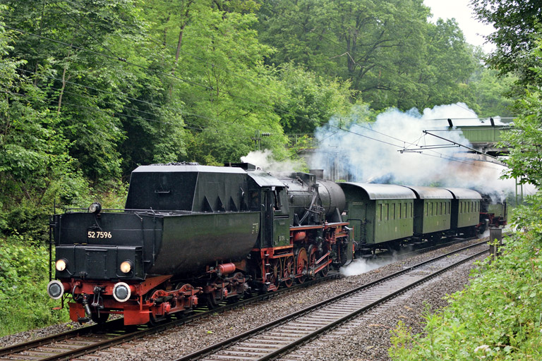 52 7596 in Stuttgart-Heslach (Juni 2015)