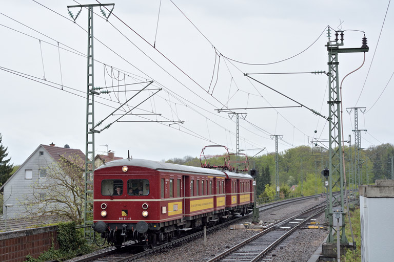 865 611 mit DPE 20321 bei km 16,8 (April 2015)