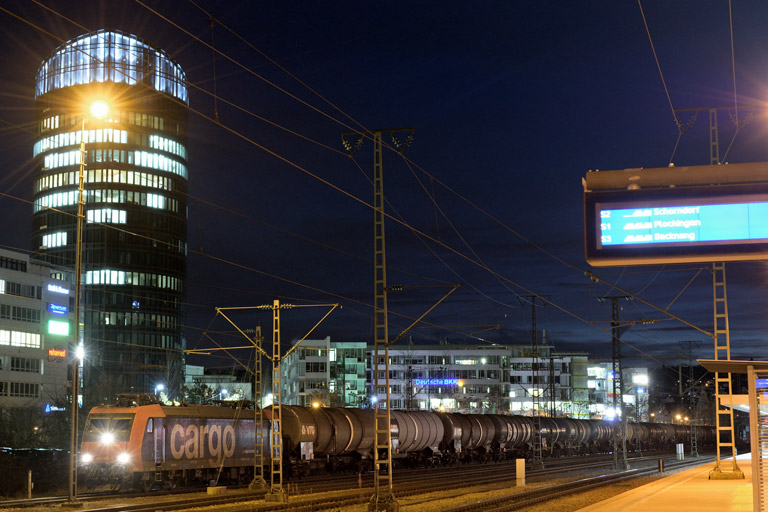 482 006 bei km 15,6 (Dezember 2015)