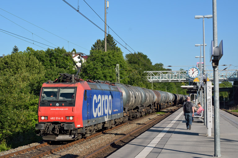 482 014 bei km 14,6 (Juni 2015)