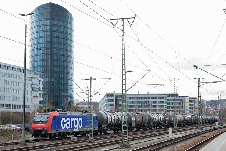 482 021 bei km 15,6 (M&auml;rz 2015)