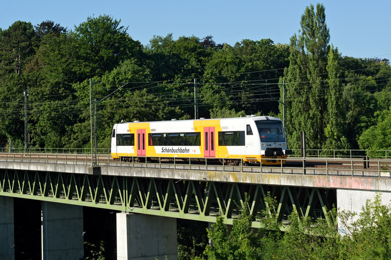 VT 415 als DLr 74729 bei km 14,6 (Juli 2015)
