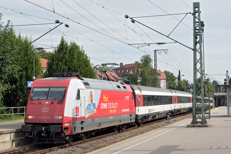 101 076 mit IC 183 bei km 15,6 (August 2016)
