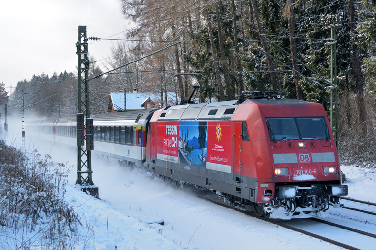 101 100 mit IC 280 bei km 18,2 (Januar 2016)