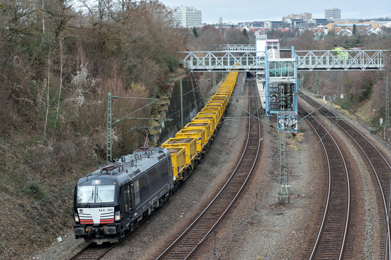 193 859 bei km 14,4 (Februar 2016)