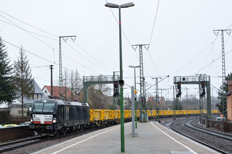 193 860 bei km 16,8 (Februar 2016)