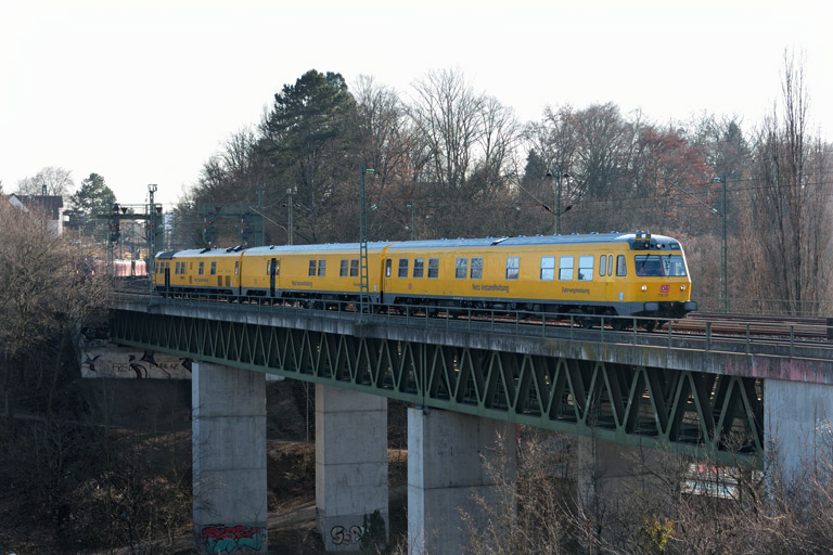 719 001/501 mit Mess-Nbz 93282 bei km 14,6 (M&auml;rz 2016)