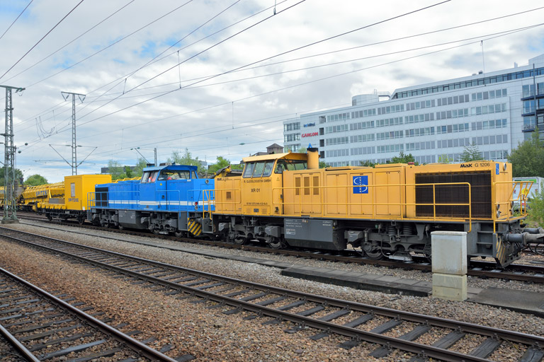 275 846 und 275 843 bei km 15,6 (Juli 2016)