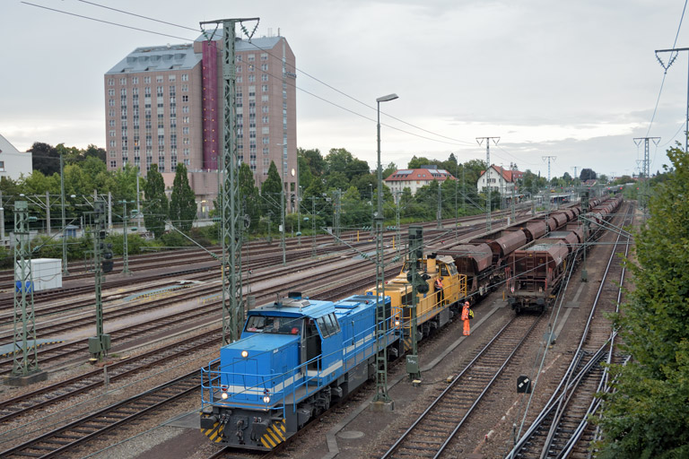 275 843 und 275 846 bei km 15,8 (August 2016)
