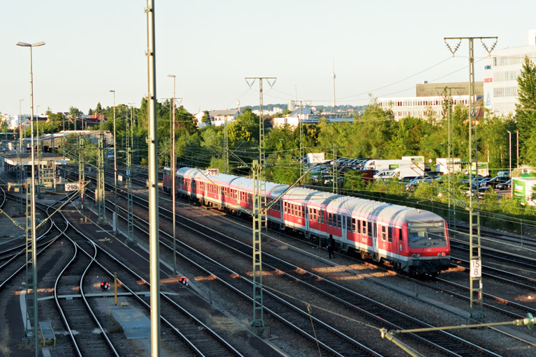 RE 19003 bei km 15,8 (Juni 2016)