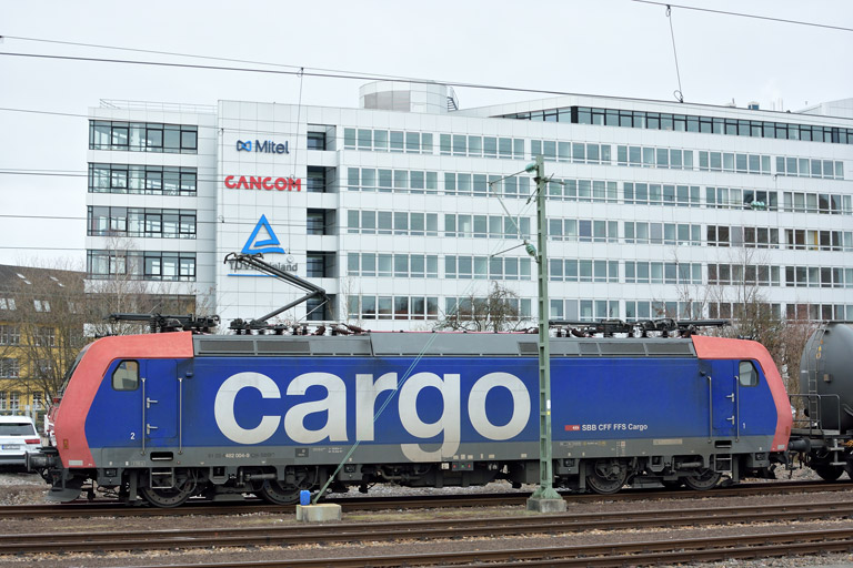 482 004 bei km 15,6 (Februar 2016)