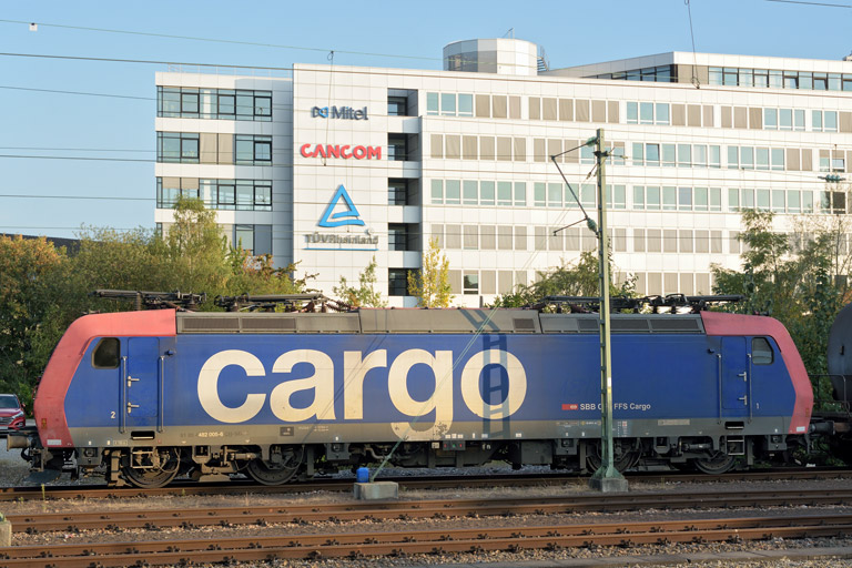 482 005 bei km 15,6 (September 2016)