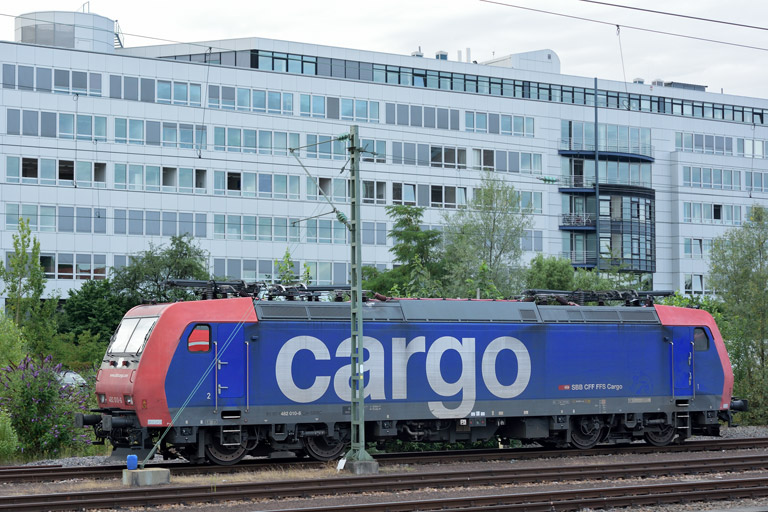 482 010 bei km 15,6 (August 2016)