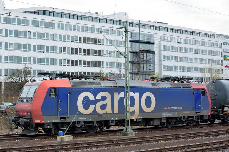 482 020 bei km 15,6 (M&auml;rz 2016)